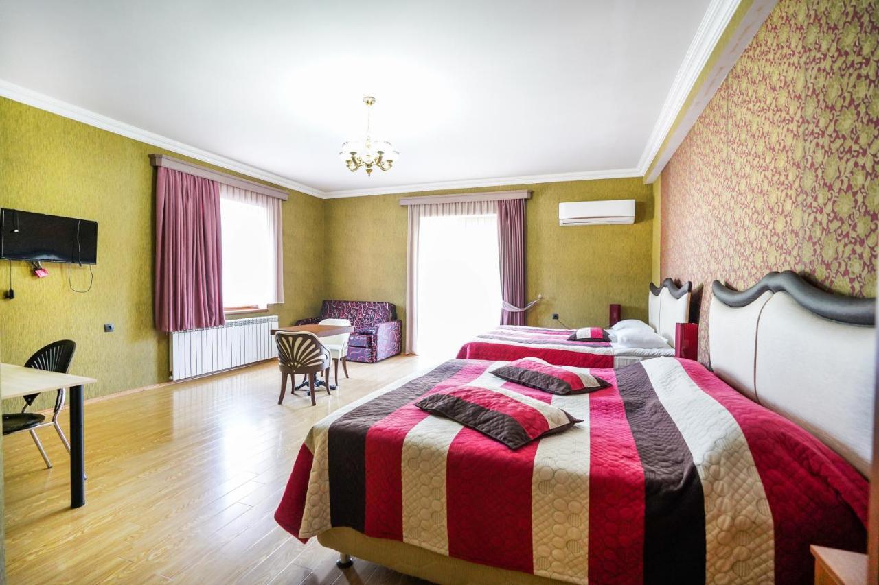 Natali Hotel Borjomi Luaran gambar