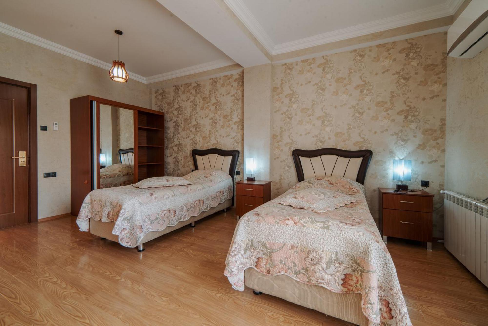 Natali Hotel Borjomi Luaran gambar